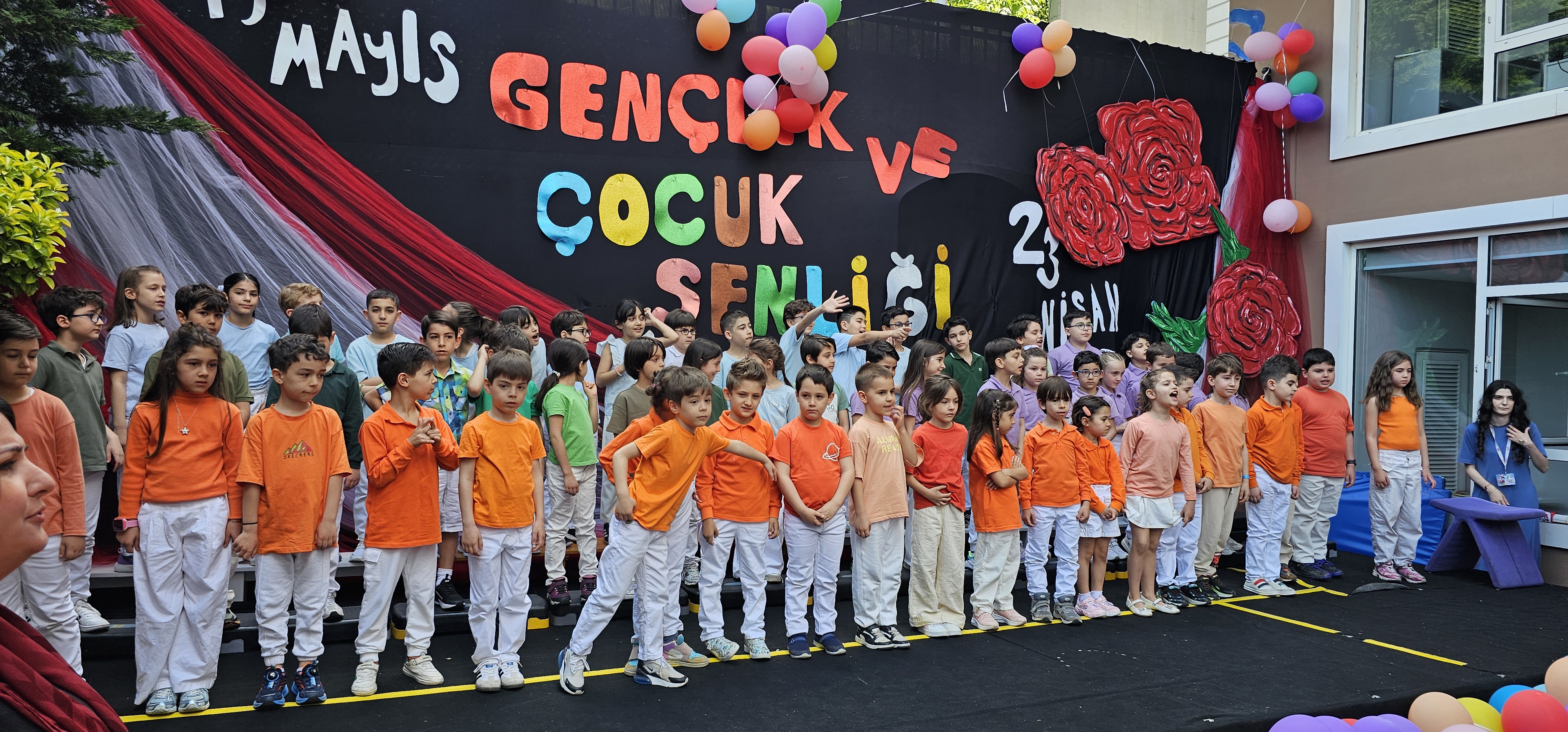 19 Mayıs Atatürk'ü Anma, Gençlik ve Spor Bayramı Töreni